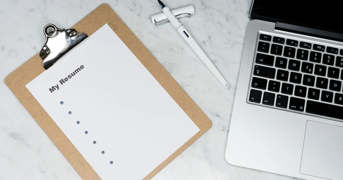 7 Best AI Cover Letter Writers in 2026: Expert Comparison & Buyer's Guide