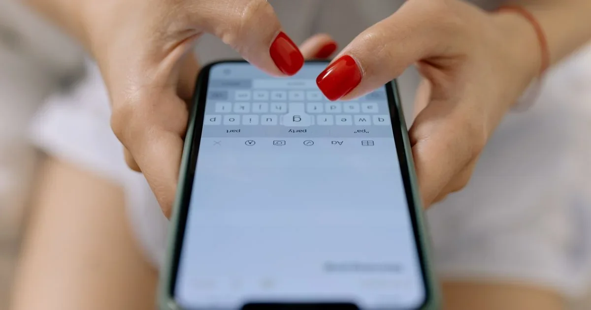 7 Best AI Caption Generators in 2026: Expert Comparison & Guide