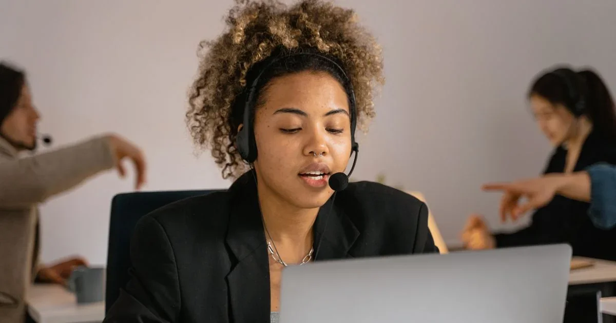 7 Best AI Tools for Customer Service in 2026: Expert Comparison
