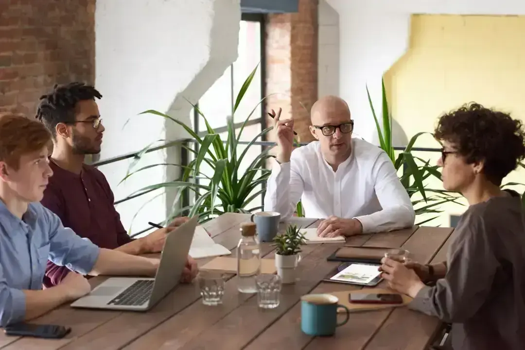 Best AI Writing Tools for Business & Teams 2026 (Brand Voice at Scale)