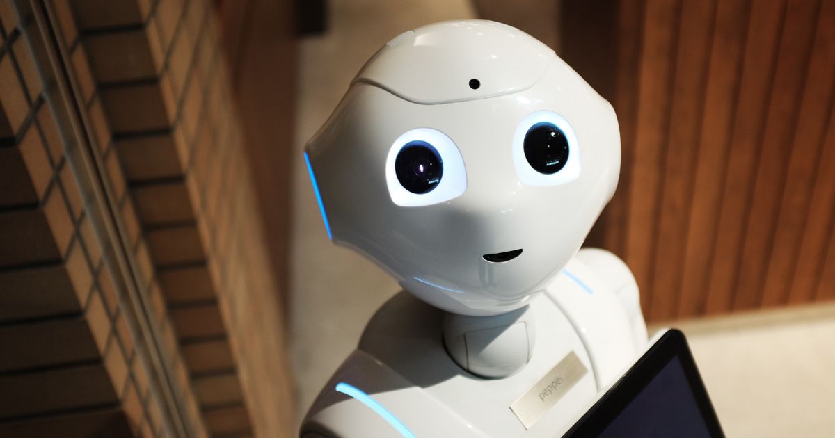 ChatGPT vs Claude 2026 – Which AI Assistant Wins for Writing, Coding, and Everyd