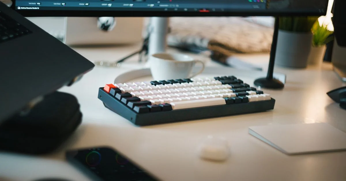 7 Best AI YouTube Title Generators in 2026: Expert Comparison & Guide
