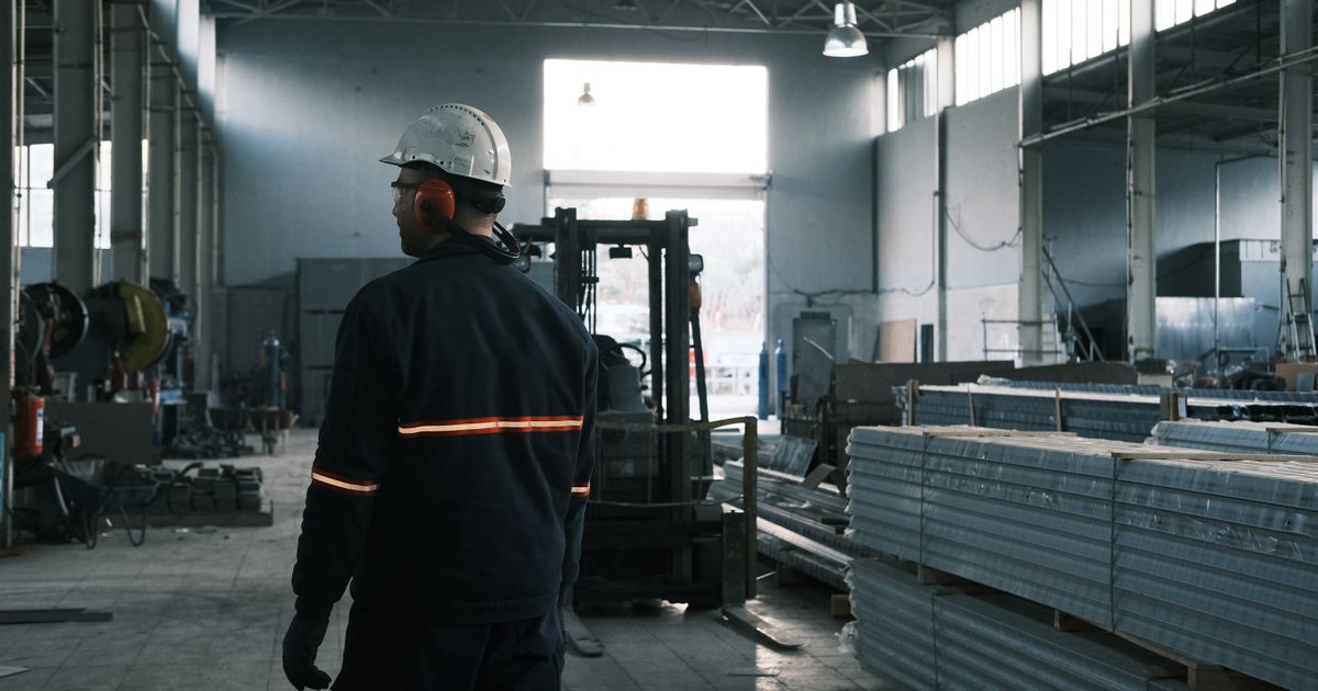Best AI Tools for Manufacturing 2026: Cognex vs MachineMetrics Compared