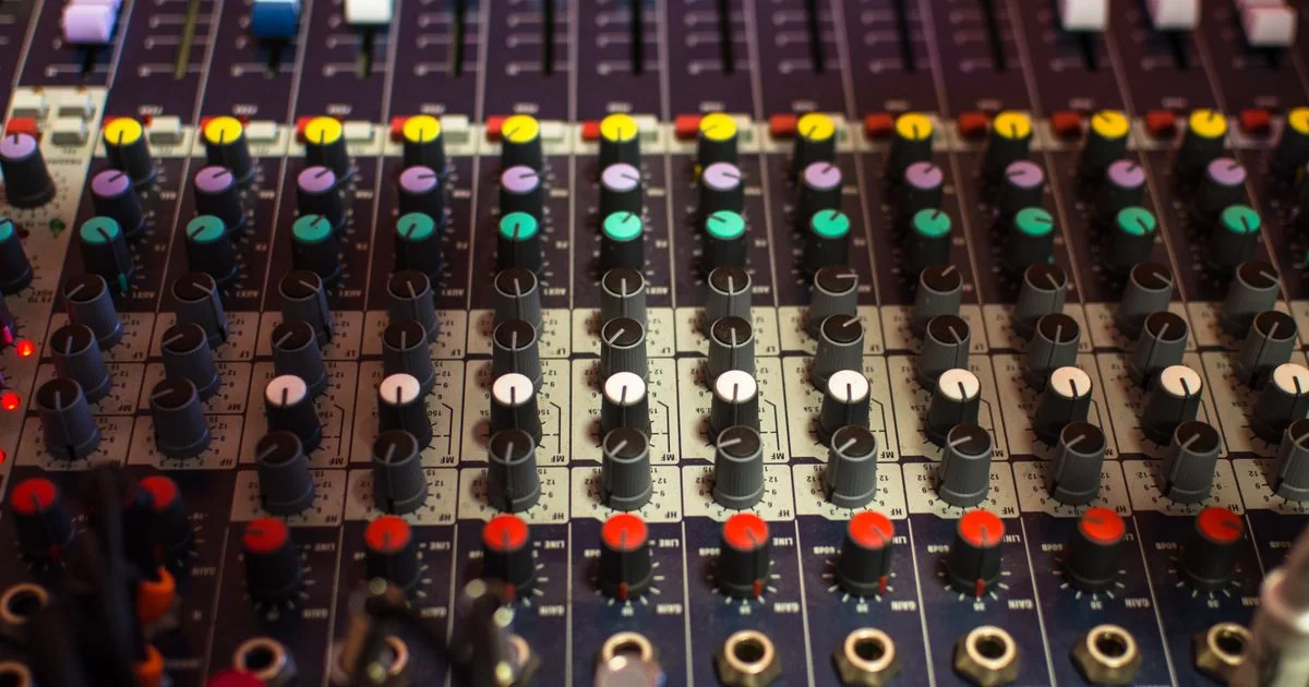 7 Best AI Tools for Music Producers in 2026: Expert Comparison & Guide