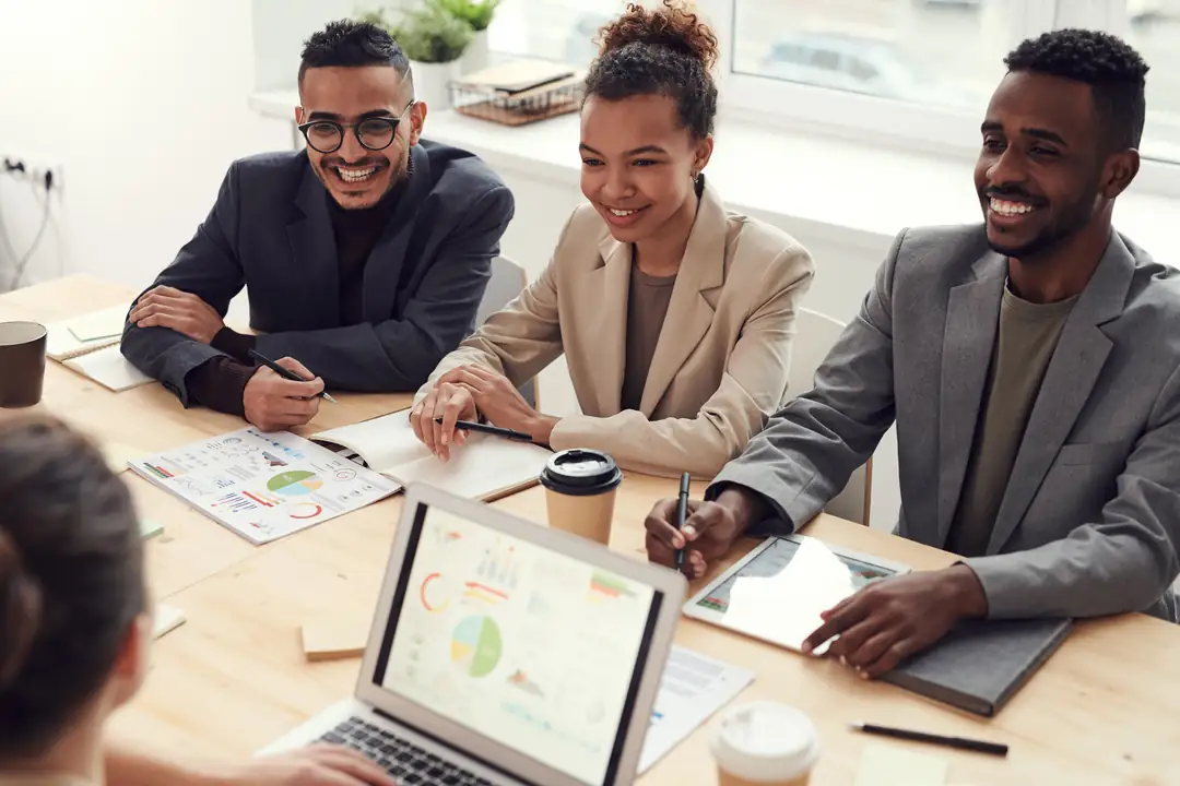 Zoho Zia Review 2026 – Your AI Sales Assistant for CRM & Business Insights