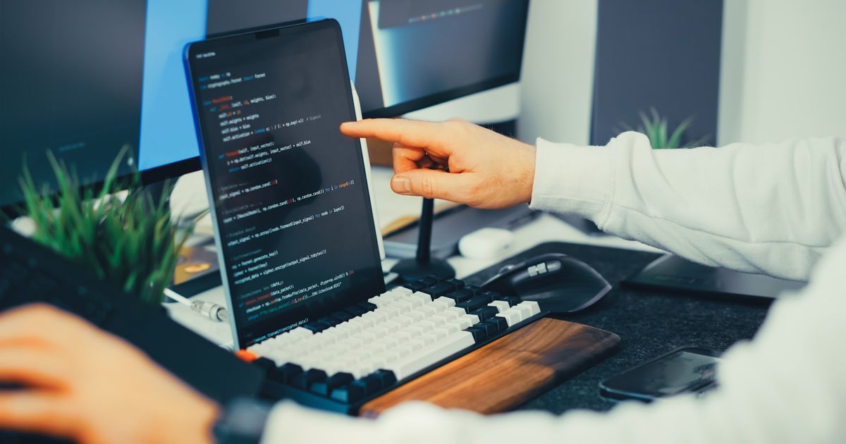 7 Best AI Code Reviewer Tools in 2026: Expert Comparison & Buyer's Guide