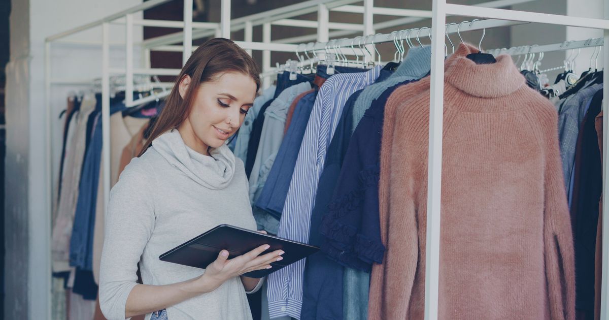 7 Best AI Tools for Retail Managers 2026: Expert Comparison & Buyer's Guide