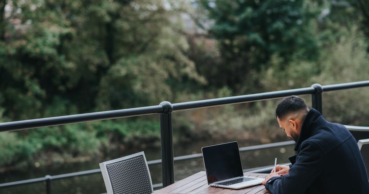 7 Best AI Tools for Entrepreneurs 2026: Expert Comparison