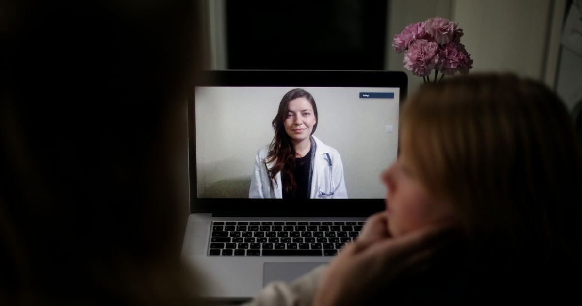 2 Best AI Tools for Telemedicine 2026: Doximity vs Suki AI