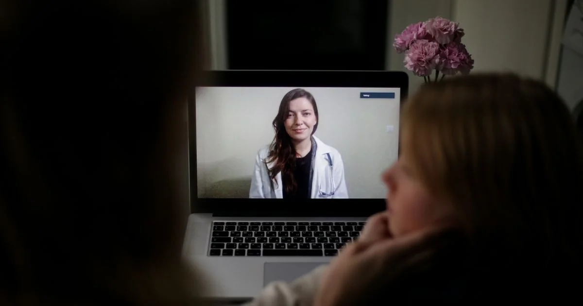 2 Best AI Tools for Telemedicine 2026: Doximity vs Suki AI