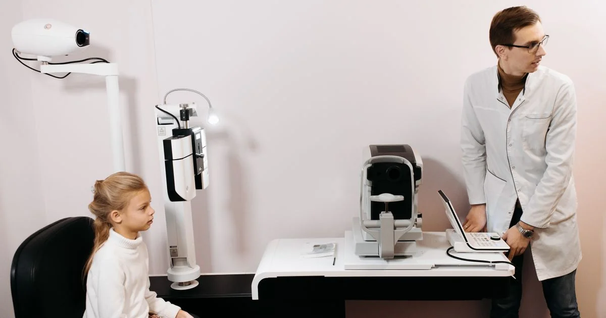Best AI Tools for Optometrists 2026: LumineticsCore vs EyeArt