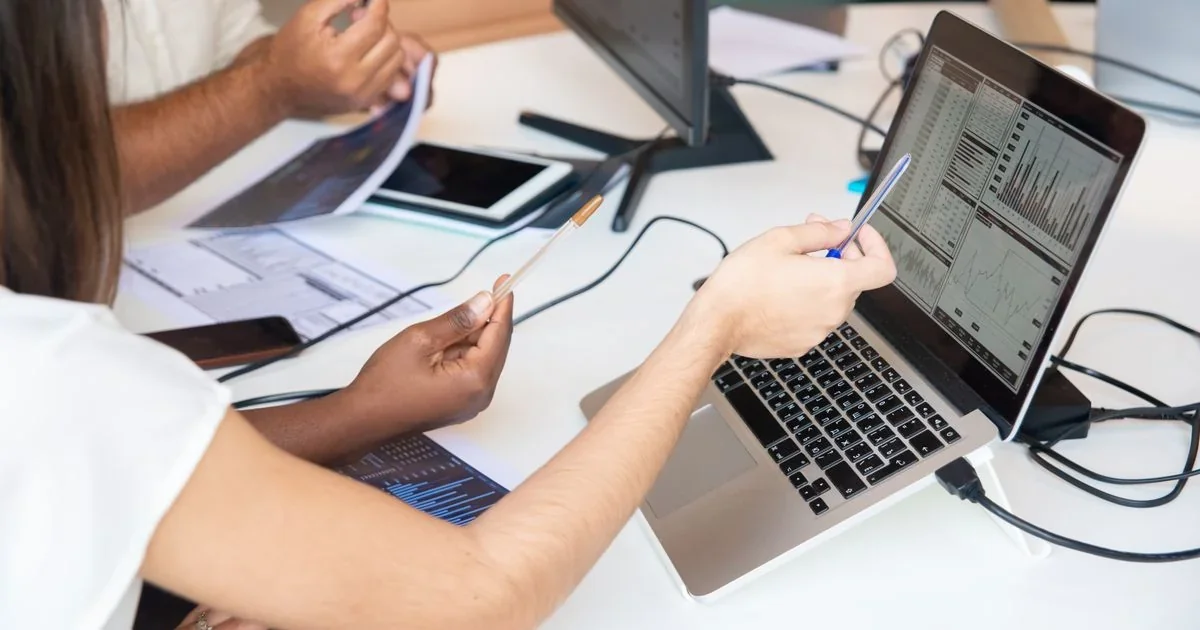 7 Best AI Workplace Search Tools for 2026