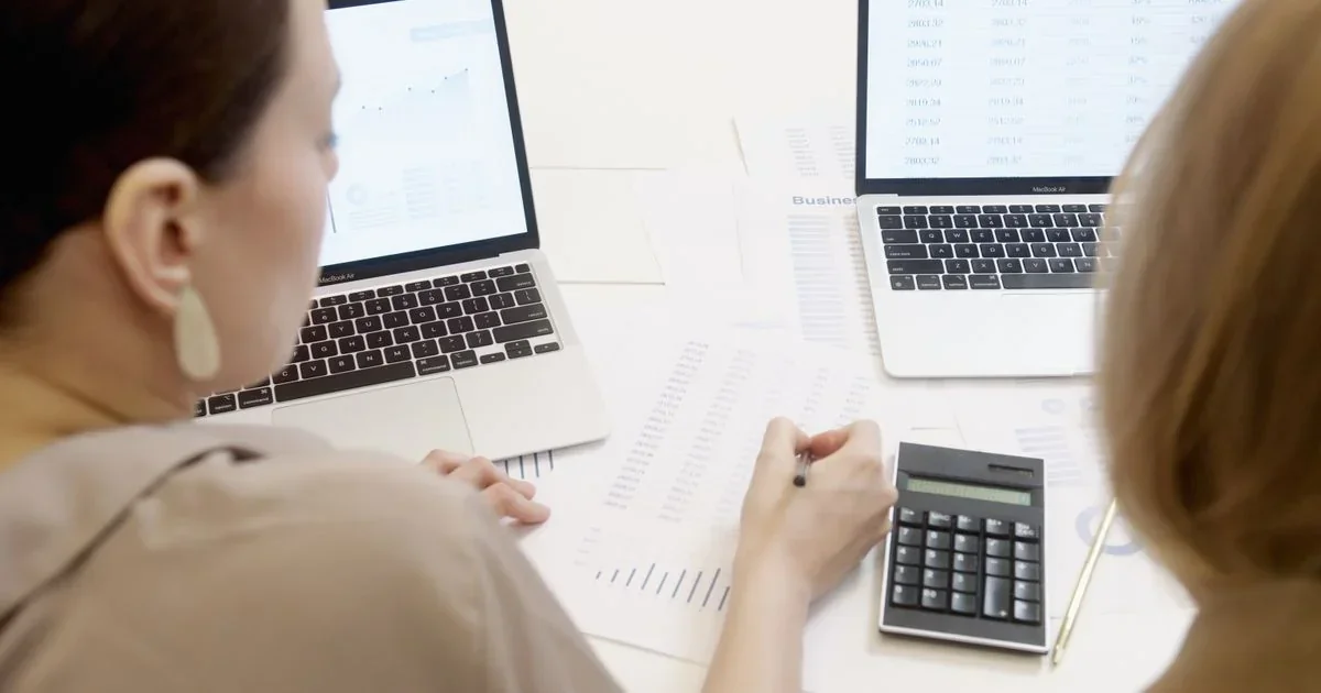 7 Best AI Data Analysis Tools 2026: Expert Comparison Guide