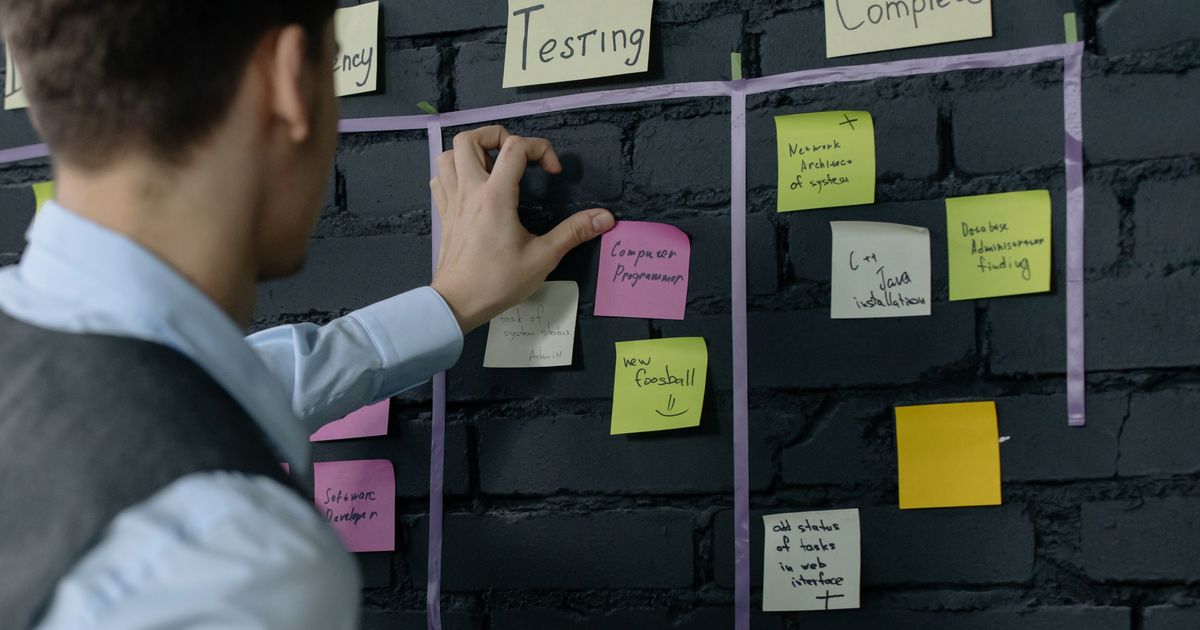 7 Best AI Tools for Product Managers in 2026: Ranked & Compared