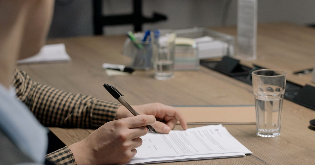 7 Best AI Legal Document Tools in 2026: Expert Comparison for Law Firms