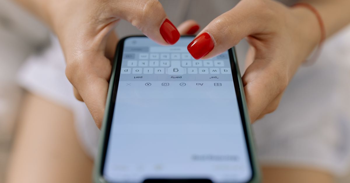 7 Best AI Caption Generators in 2026: Expert Comparison & Guide