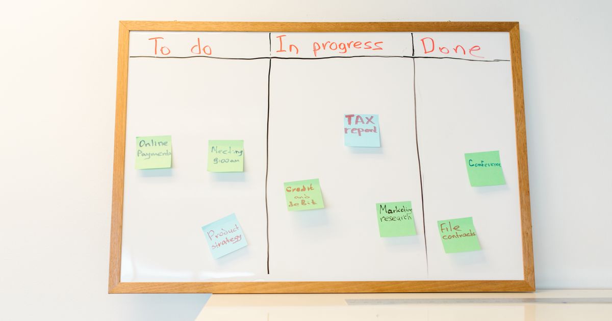Notion AI vs ClickUp AI 2026: 7 Best AI Productivity Tools Compared