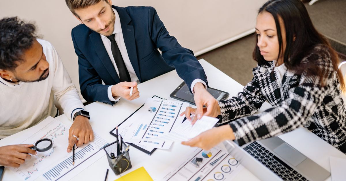 7 Best AI Business Solutions Tools 2026 — Expert Comparison
