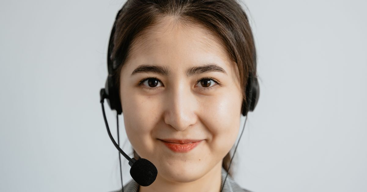Best AI Customer Experience Tools 2026: 9 Platforms Compared for Smarter CX