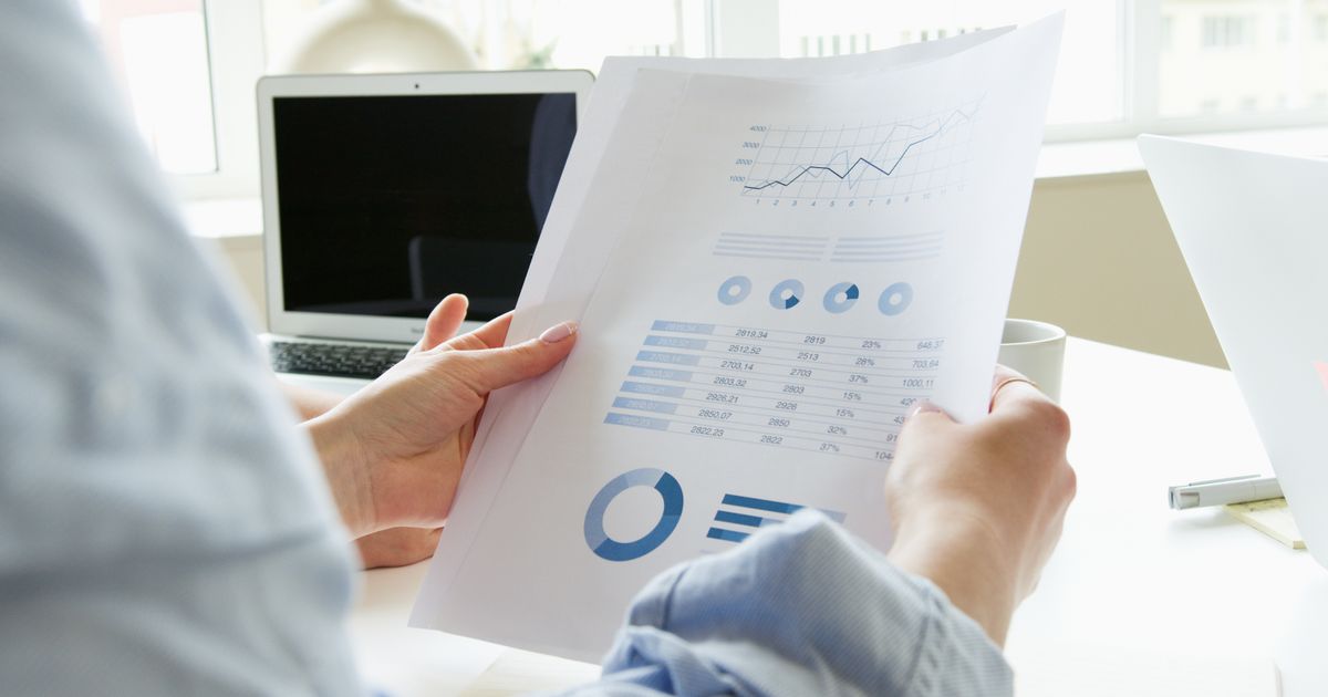 7 Best AI Report Generators in 2026: Expert Comparison & Buying Guide