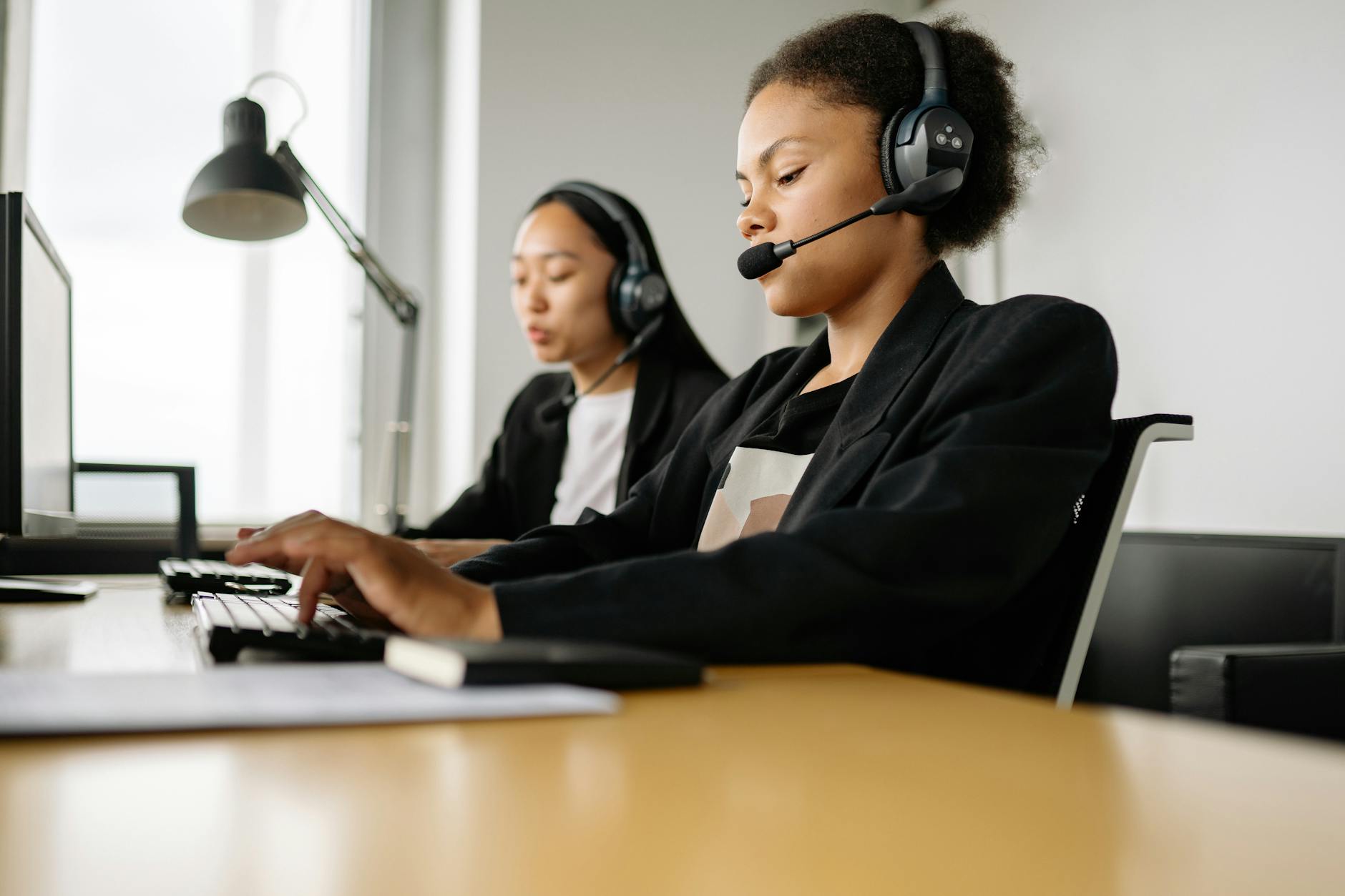 ManyChat ecommerce customer service AI tool 2026
